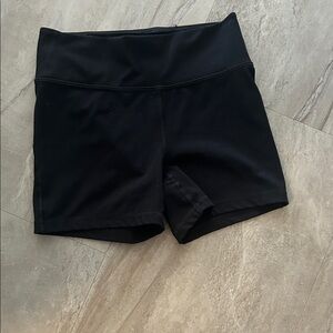 All in motion women’s biker shorts - size s